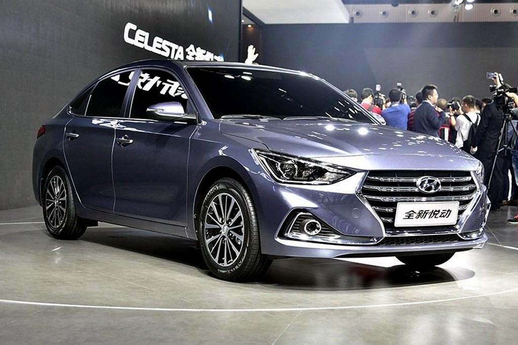 10381 Обзор автомобиля Hyundai Celesta 2017-2018
