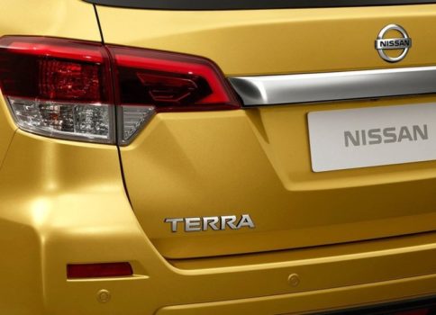 Обзор автомобиля Nissan Terra 2018