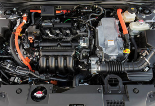 Обзор автомобиля Honda Insight 2019
