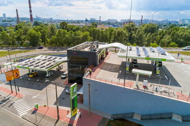21394 Сеть ОККО открыла самый высокий автозаправочный комплекс в Украине