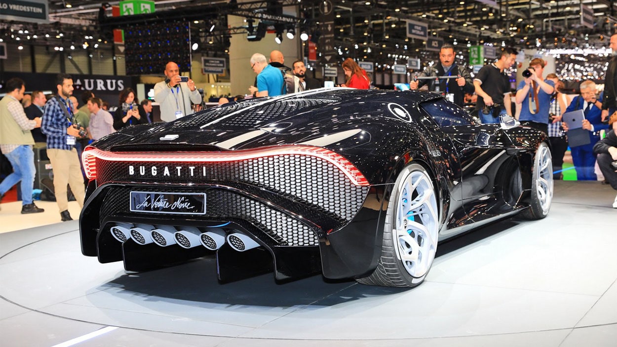 Описание автомобиля Bugatti La Voiture Noire 2019 &#8212; 2020