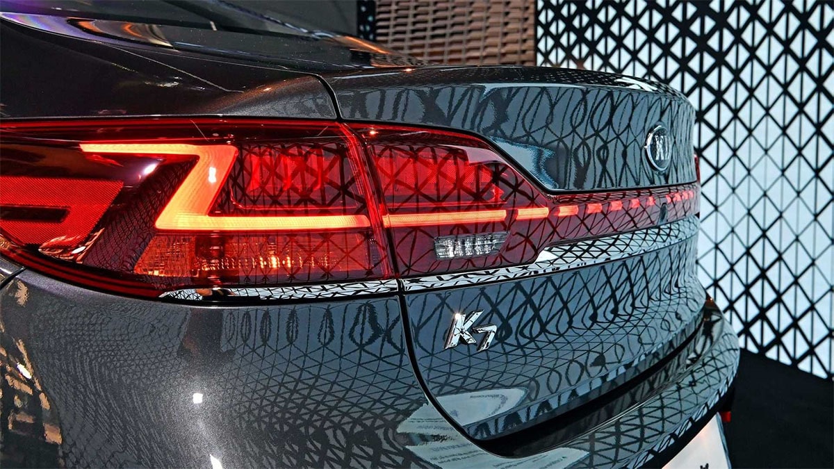 Описание автомобиля Kia K7 Premier 2019