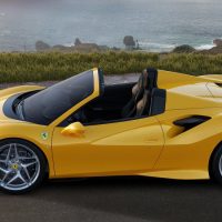 24149 Описание автомобиля Ferrari F8 Spider 2020