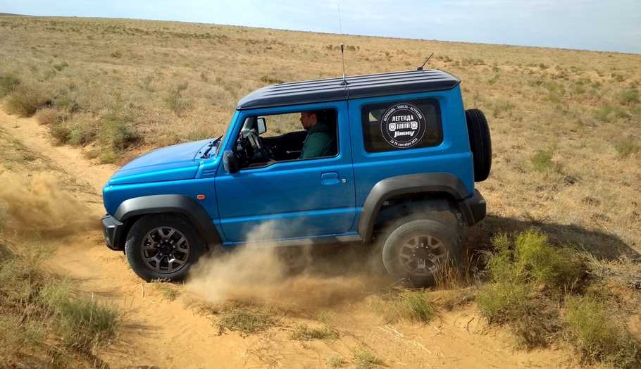 Тест драйв Suzuki Jimny  аскеза звезд