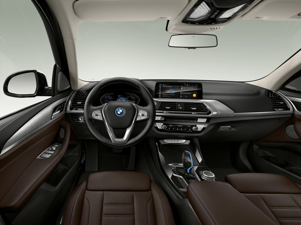 BMW собирается поставлять iX3 в Европу из Китая