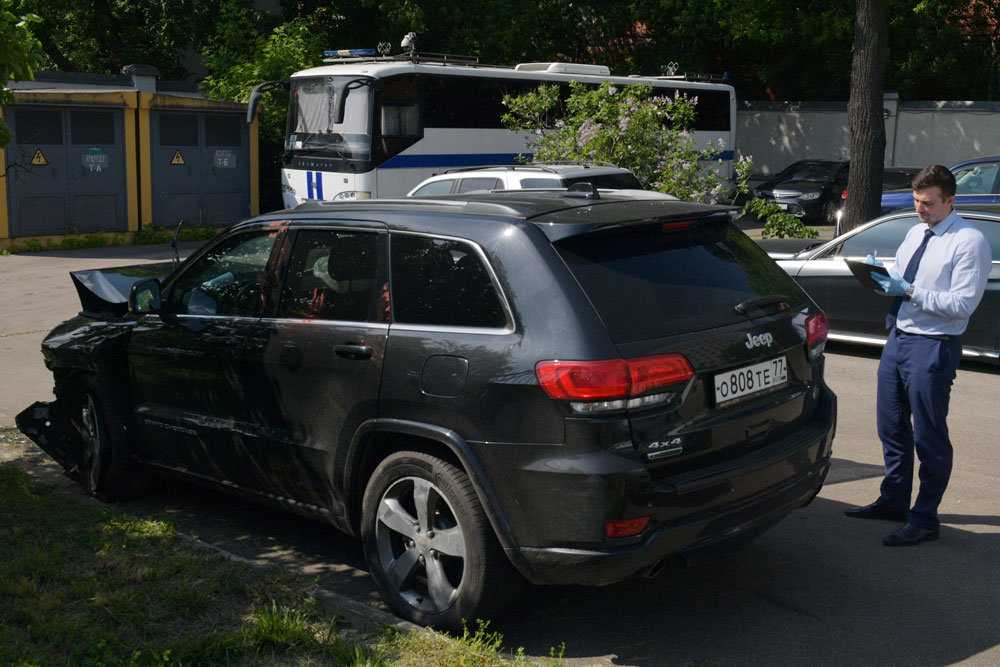 Адвокат Ефремова раскопал «грязное бельё» компании Jeep