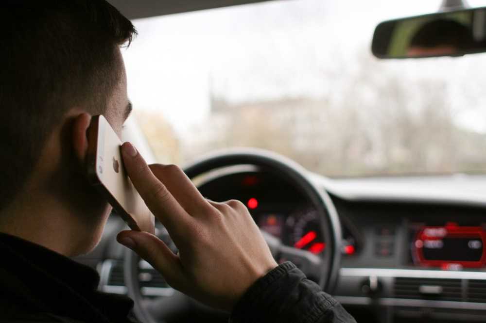 Раскрыта методика распознавания телефонов в руках водителей