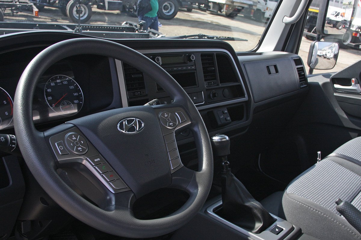 «Цена/качество — главное, что есть в этом грузовике»: мое мнение о Hyundai Mighty EX8 и отзыв механика