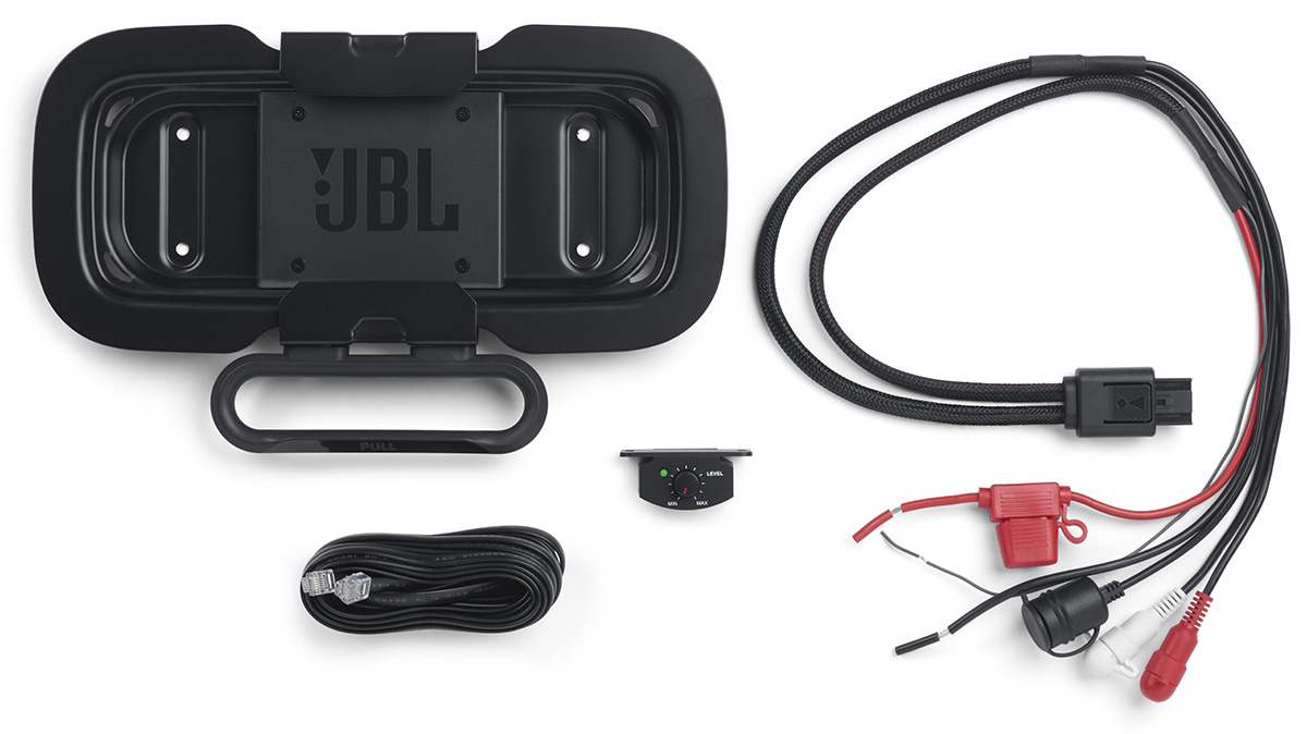 JBL BassPro Go: мощный Bluetooth-сабвуфер и полноценная акустика для любого автомобиля