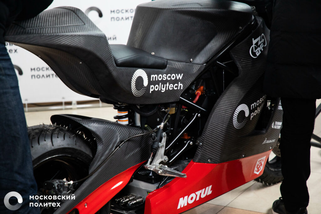 Московский Политех презентовал новый элекромотоцикл MIG R2