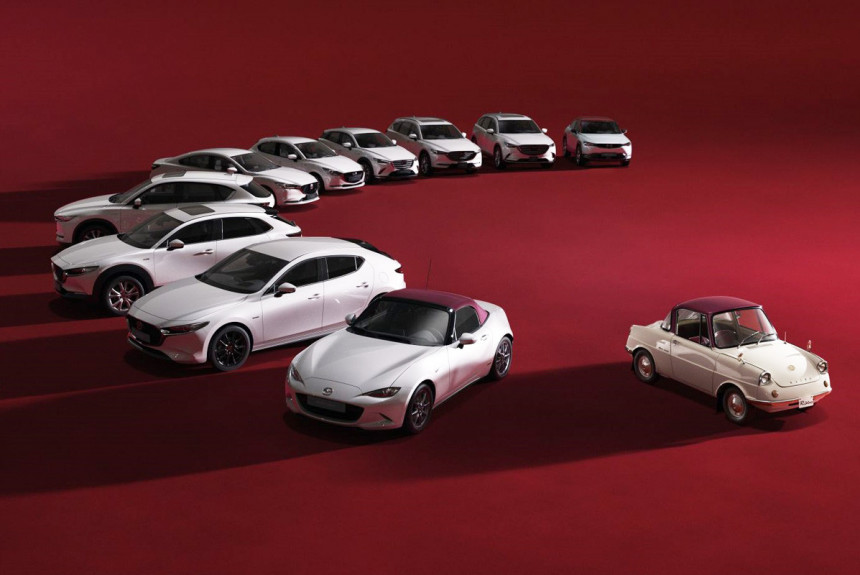 45739 Mazda подготовила спецверсии моделей к столетнему юбилею